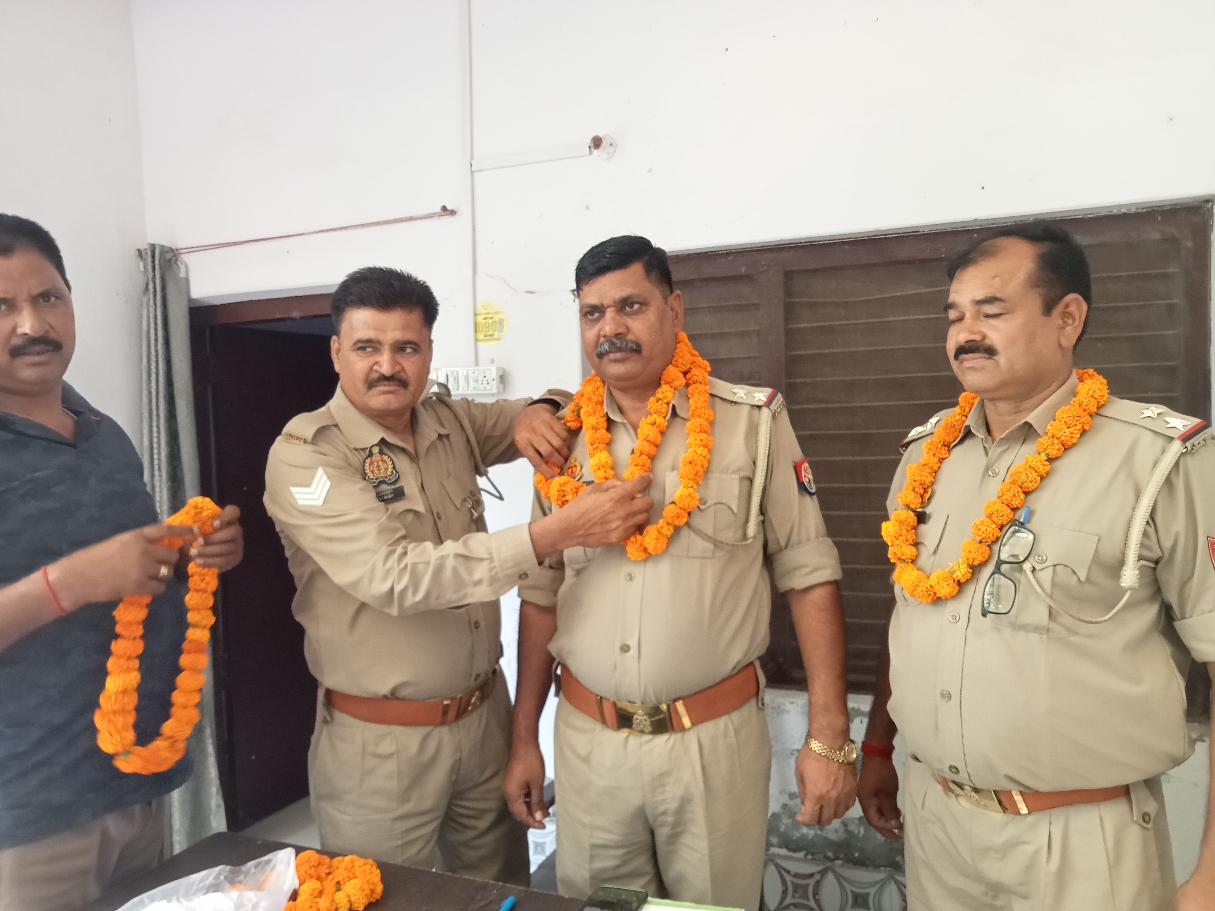 जनपद कासगंज के चौकी कादरगंज उप निरीक्षक का हुआ स्थानांतरण