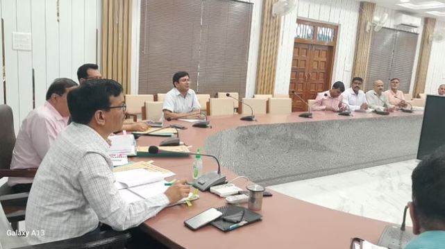 पीलीभीत में खांडसारी उद्योग के लिए छह महीने बाद भी नहीं मिल सकी एनओसी