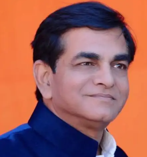 क्रिसमस तक 17 बड़ी फिल्में रिलीज होंगी बॉलीवुड में