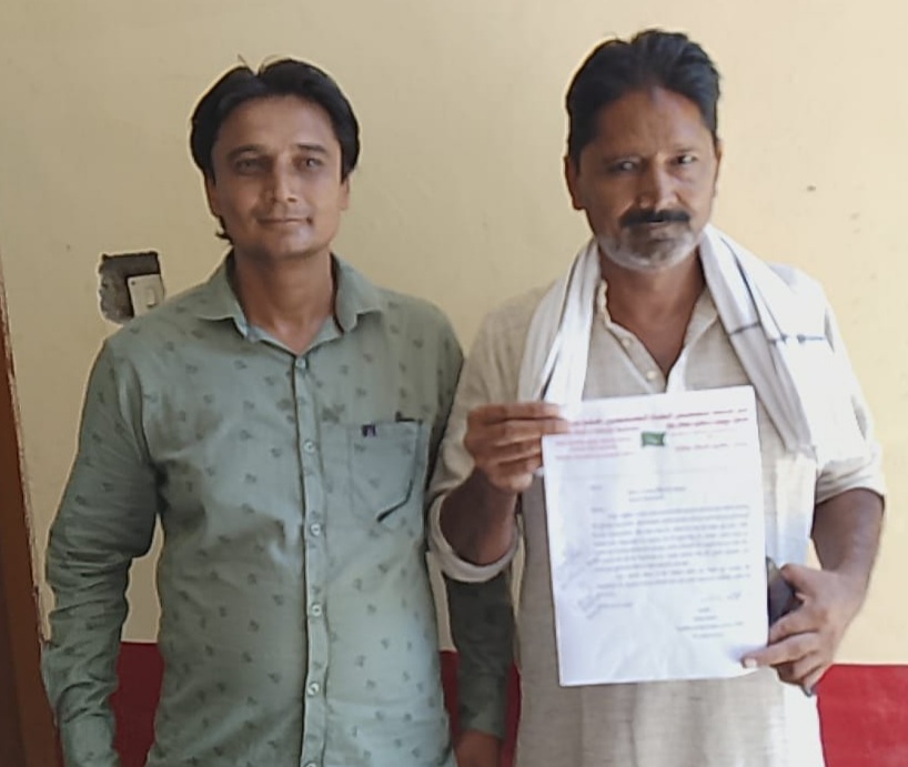 बरेली - इस्लाम धर्म का पाक महीना की हुई शुरुआत जिसमें ऑल इंडिया मजलिस ए इत्तेहादुल मुस्लिमीन के कार्यकर्ताओं ने एसडीएम को प्रार्थना पत्र सौंपा।