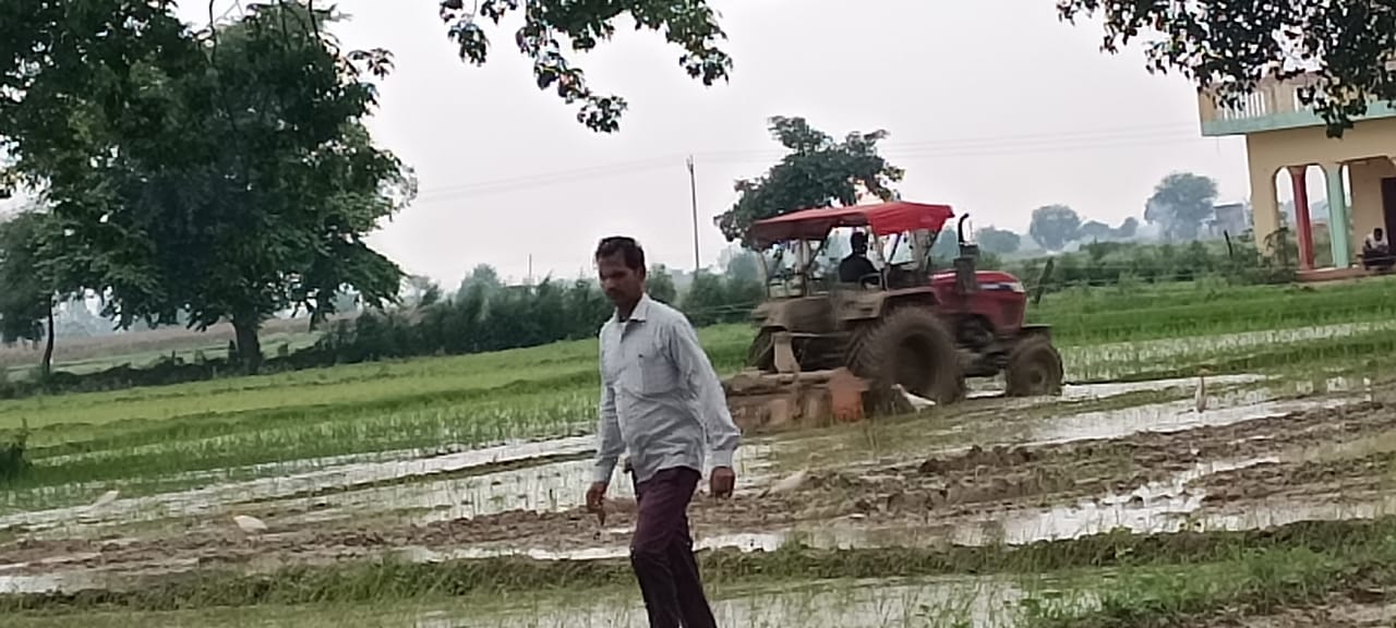बदायूं: गांव गढौली में जमीन को कब्जा मुक्त किया गया