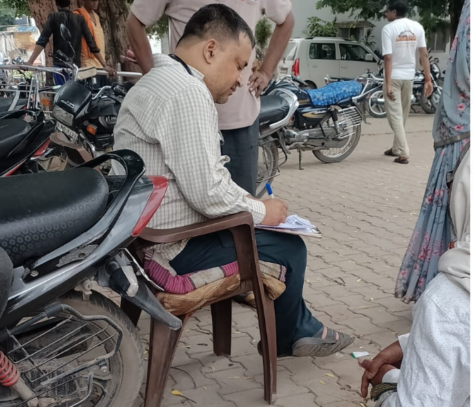 सतना: स्वास्थ्य केन्द्र में धांधली जारी , कौन करे सुनवाई?