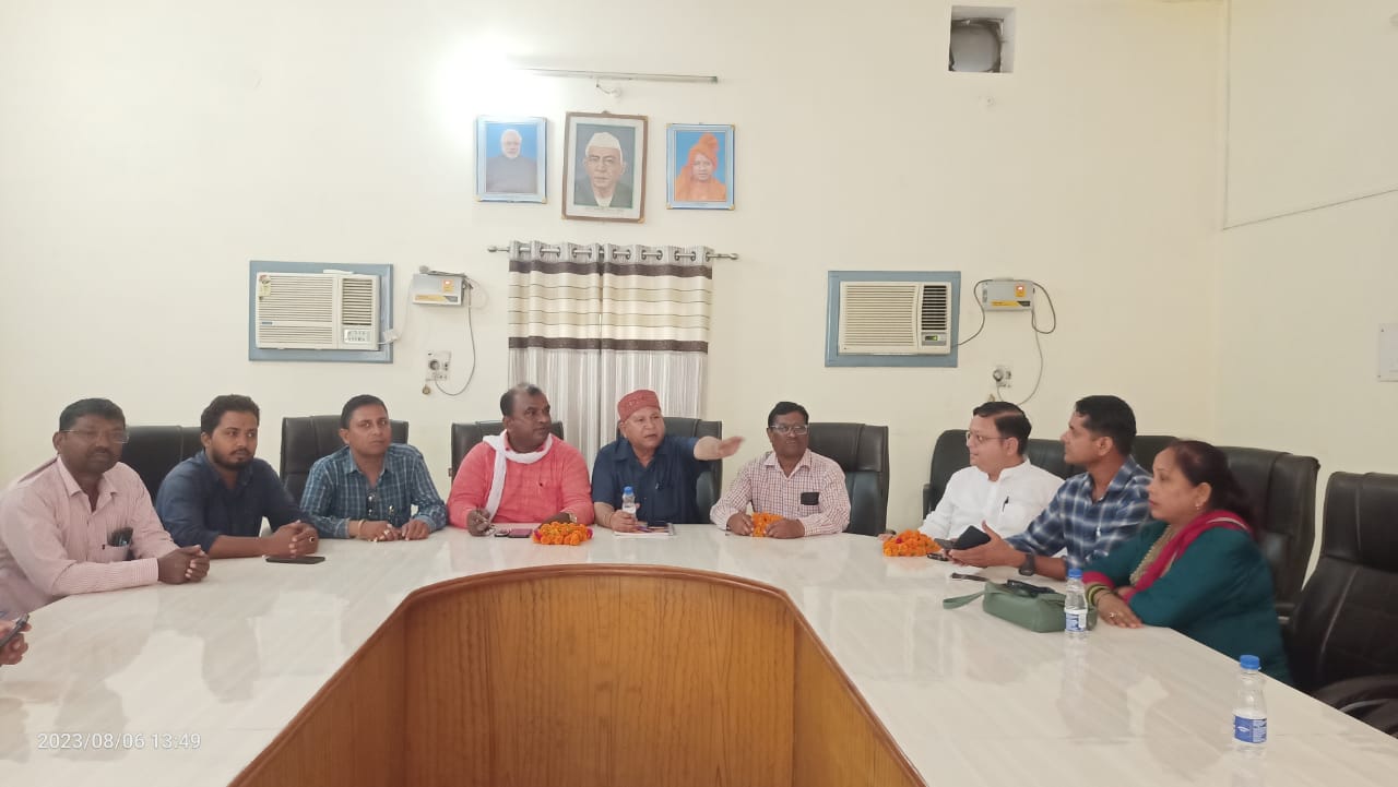 गोंडा:पत्रकारों के मौलिक अधिकारों को केंद्र सरकार से दिलाने के लिए जंतर मंतर पर होगा प्रदर्शन- गिरीश कुशवाहा