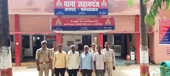 फर्रुखाबाद:-थाना जहानगंज पुलिस द्वारा 04 वारंटीगण को भिन्न-भिन्न वाद संख्या में किया गया गिरफ्तार |