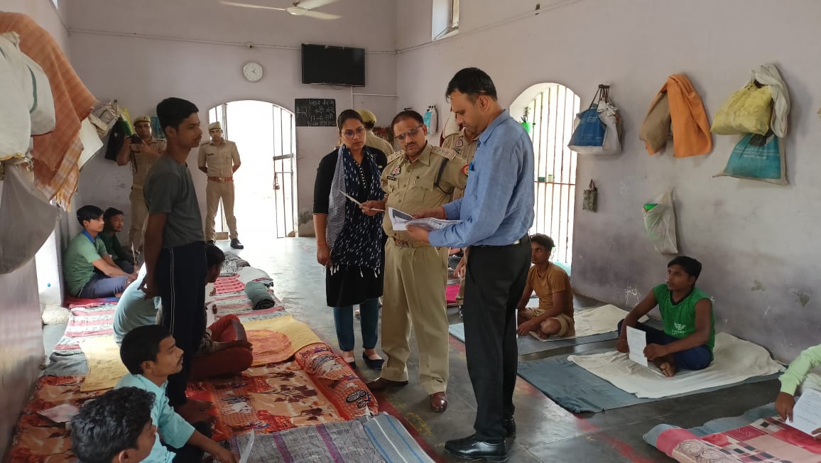 हरदोई:जिला विधिक सेवा प्राधिकरण हरदोई के तत्वाधान मे  जिला कारागार हरदोई का निरीक्षण किया गया।
