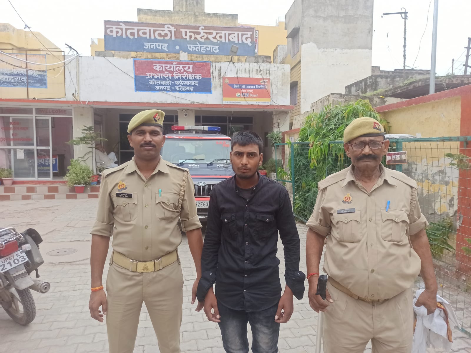 फर्रुखाबाद,कोतवाली फर्रुखाबाद पुलिस ने एक वांछित युवक को किया गिरफ्तार