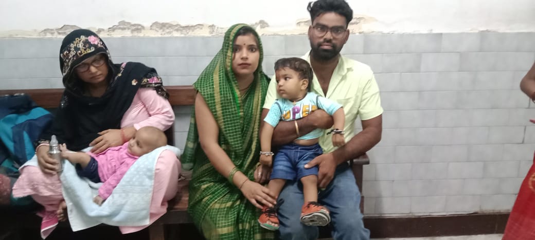 फर्रुखाबाद:चार माह की उम्र में डॉ राममनोहर लोहिया चिकित्सालय  में हुआ सफल ऑपरेशन, हर शनिवार को क्लबफुट से ग्रसित बच्चों का होता है इलाज
