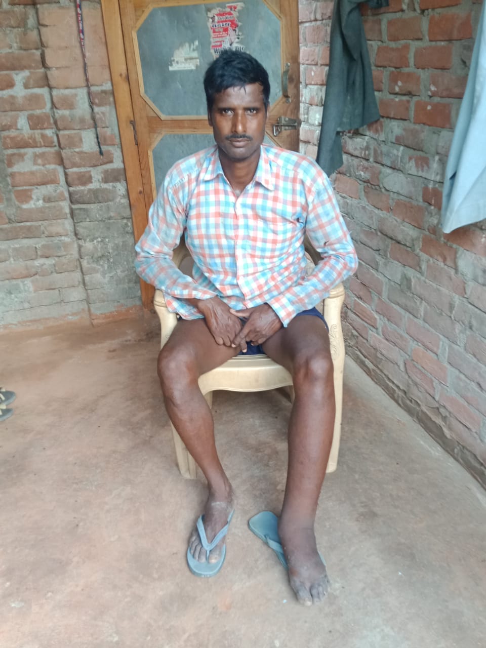 फर्रुखाबाद:‘मैंने जो गलती की कोई न करें, हर साल फाइलेरिया रोधी दवा का सेवन जरूर करें’ फाइलेरिया की कहानी अरुण की जुबानी
