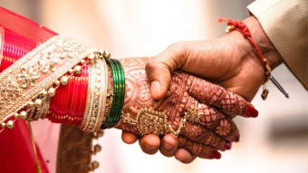 पीलीभीत में 25 लाख खर्च कर पत्नी को भिजवाया कनाडा, अब पति का ही नहीं उठा रही फोन, जानें पूरा मामला