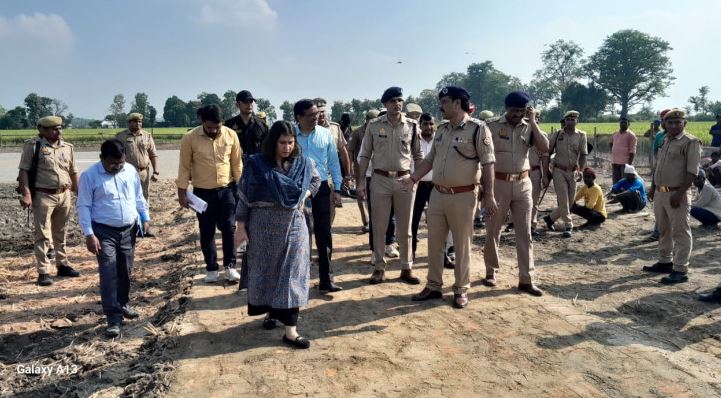 पीलीभीत में सीएम योगी खोलेंगे विकास का पिटारा, एक दिन पहले अधिकारियों ने डेरा डाला