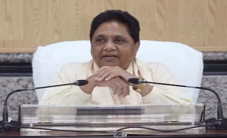 बसपा प्रमुख मायावती ने यूपी और उत्तराखंड के पदाधिकारियों की बैठक में फिर से दिए नए संकेत