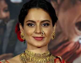क्या राजनीति में आएंगी कंगना रनौत