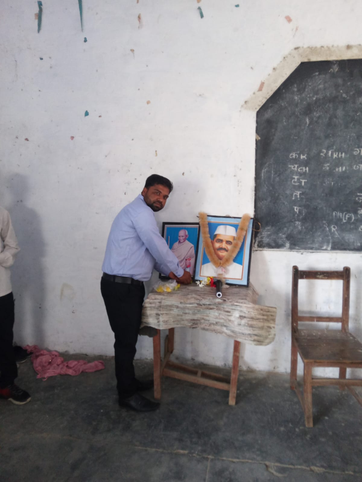 बदायूं: गांधी जयंती पर विशेष सांस्कृतिक कार्यक्रम का हुआ आयोजन