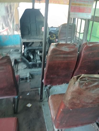 पीलीभीत में बिना फिटनेस दौड़ाई जा रहीं रोडवेज बसें