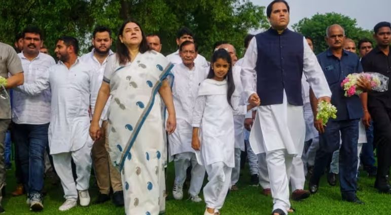 पीलीभीत में भाजपा ने शुरू की नए चेहरों की तालाश, कट सकता है वरुण गांधी और मेनका गांधी का पत्ता