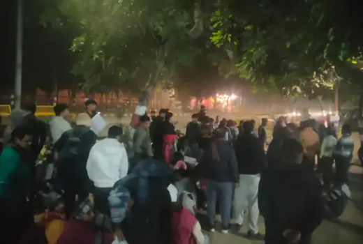 69000 भर्ती में 6800 अभ्यर्थियों को अब तक नियुक्ति पत्र नहीं मिलने पर विरोध प्रदर्शन लगातार जारी है