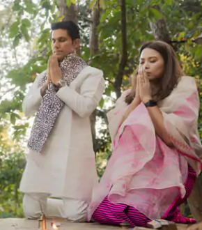 लिन लैशराम और रणदीप हुड्डा ने मणिपुरी रीति-रिवाज से शादी की
