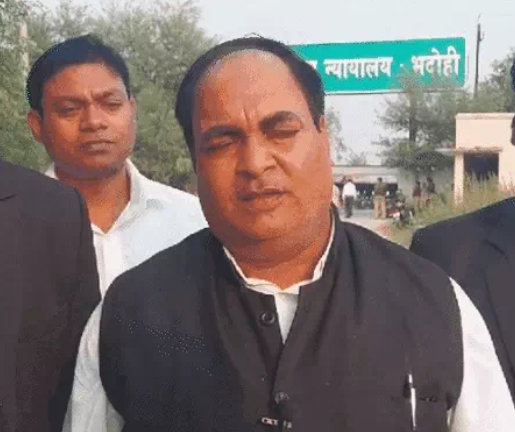 एक जन प्रतिनिधि ने बलात्कार किया, यह विश्वासघात है : कोर्ट