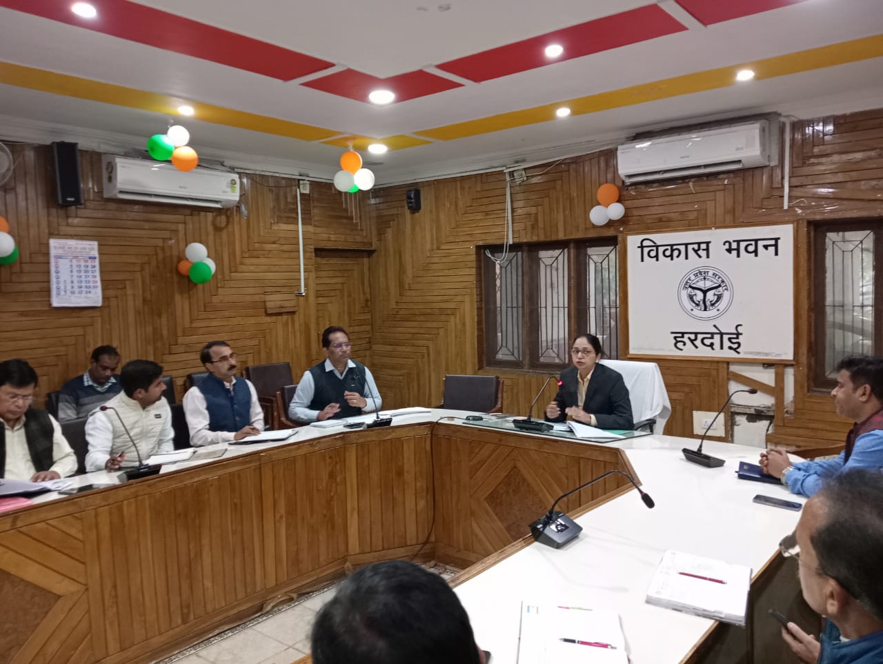 हरदोई : मुख्य विकास अधिकारी की अध्यक्षता में हुई जिला शिक्षा परियोजना समिति की बैठक