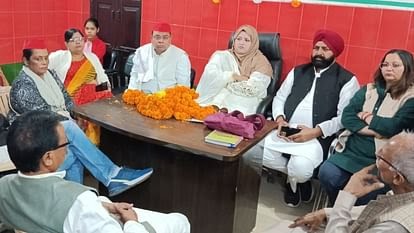 पीलीभीत : भाजपा महिलाओं का अधिकार छीन रही?
