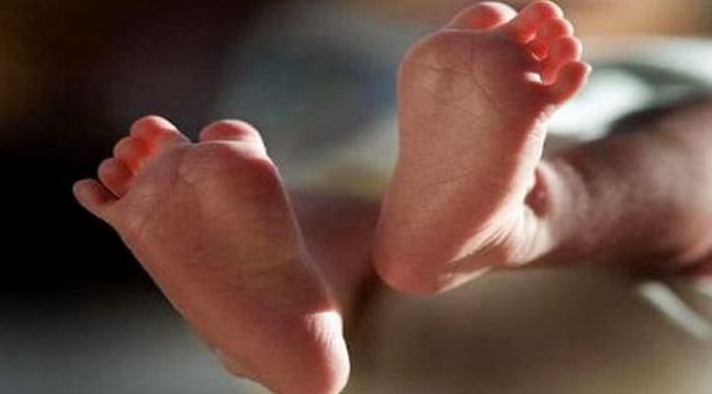 मैनपुरी में कलेजे का टुकड़ा पाने को थाने पहुंची मां, ससुरालीजन से बेटा दिलाने की लगाई गुहार