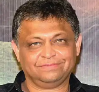 साउथ की 80% फिल्मों को हिंदी में डब करके ऑडियंस तक पहुंचाते हैं मनीष शाह