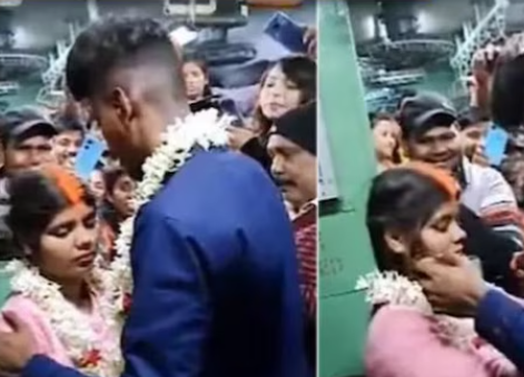 ट्रेन बनी मंडप, यात्री बने बाराती, भीड़ के बीच ही दूल्हे ने मांग में भर दिया सिंदूर