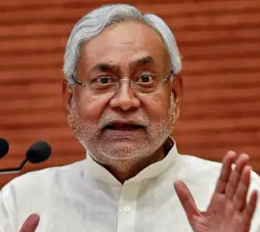 नीतीश विधायक दल की बैठक के बाद इस्तीफा देंगे, 2 डिप्टी CM के साथ शपथ ले सकते हैं