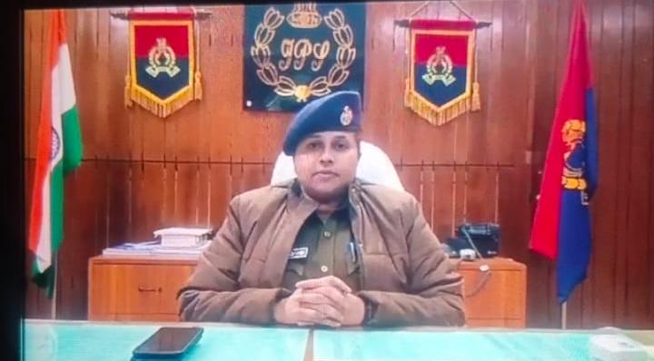 कासगंज : नवागत पुलिस अधीक्षक ने पद भार ग्रहण कर मीडिया बंधुओं से की वार्ता