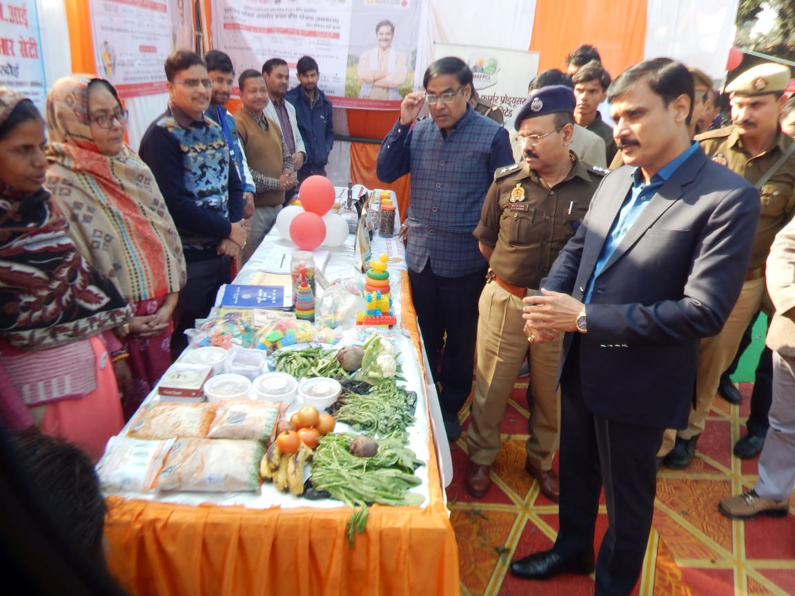 हरदोई : रेसीपी एवं उपभोक्ता कार्यक्रम का किया गया आयोजन ।