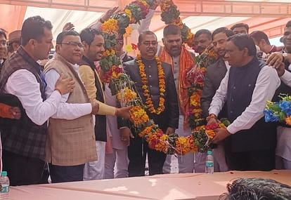 पीलीभीत : अजा का दर्जा दिलाना प्राथमिकता, सरकार साथ