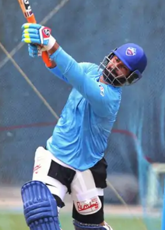 इंडियन प्रीमियर लीग (IPL) में स्टार विकेटकीपर ऋषभ पंत का खेलना तय हो गया
