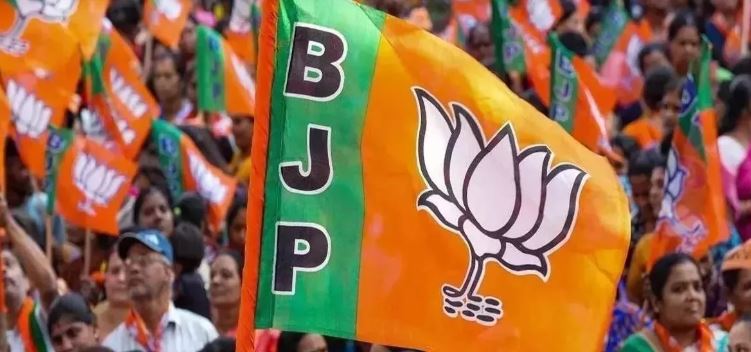 पीलीभीत में वरुण गांधी को अगर नहीं मिला टिकट तो पीलीभीत में इन चेहरों पर दांव खेल सकती है भाजपा