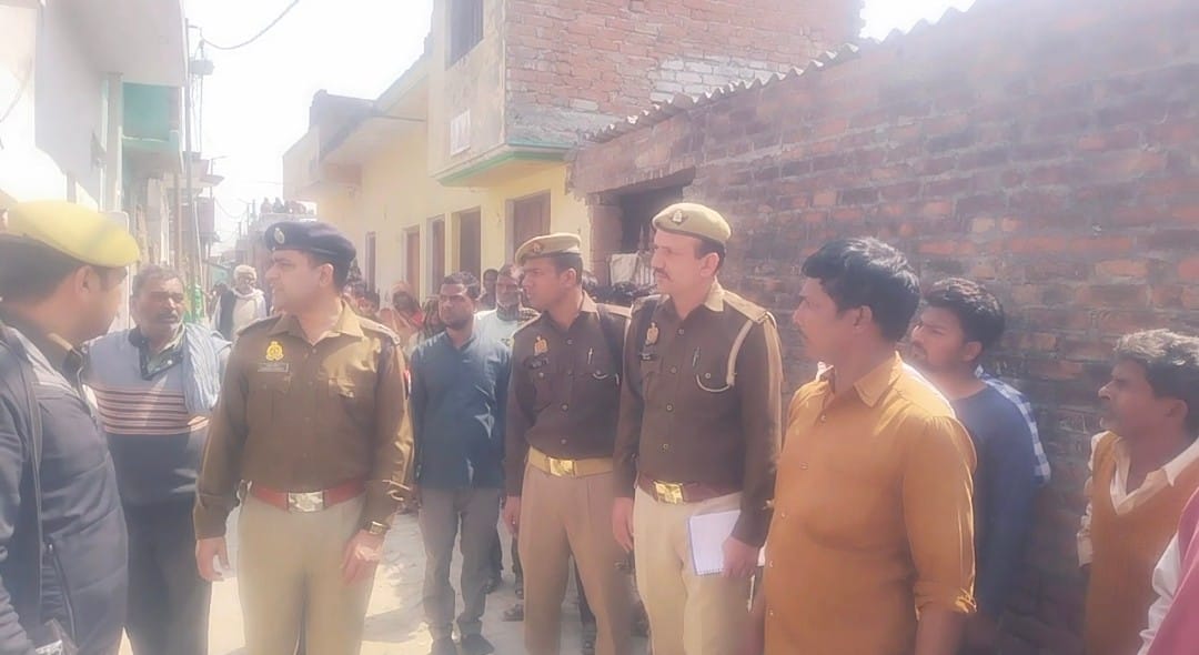 बरेली - अलीगंज थाना पुलिस ने अफीम के साथ तीन युवकों को किया गिरफ्तार।