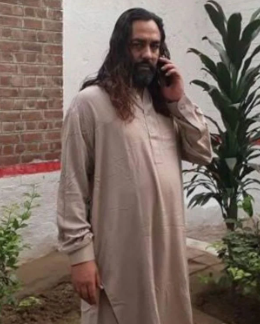 अमीर को लाहौर में कुछ लोगों ने गोली मार दी , ये वही है जो लाहौर जेल में बंद भारतीय नागरिक सरबजीत सिंह की पीट-पीट कर हत्या कर दी थी