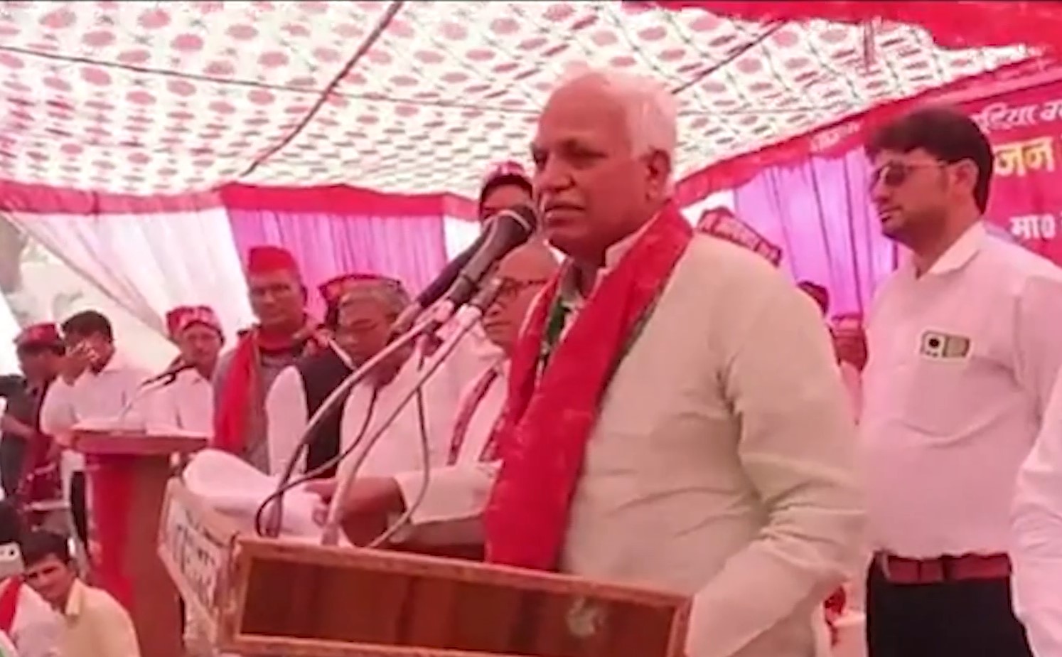 कन्नौज:बाबू सिंह कुशवाहा ने अखिलेश यादव के समर्थन में जनसभा की