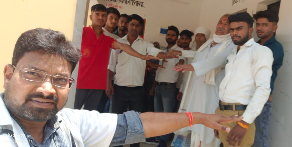 फर्रुखाबाद:जन-जन की ये हिस्सेदारी है, मतदान करना भी एक जिम्मेदारी है