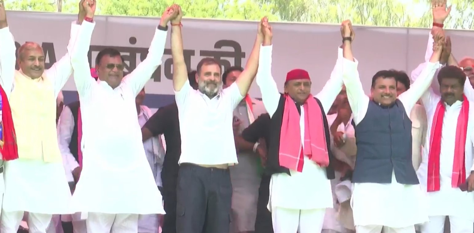 कन्नौज : अखिलेश यादव के समर्थन में इंडिया गठबंधन की जनसभा हुई, नेताओं ने किये ये वादे