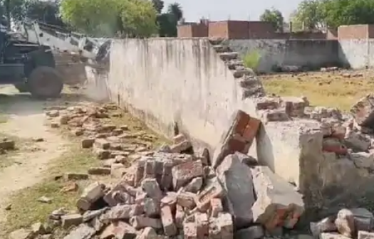 अवैध अतिक्रमण के खिलाफ नगर निगम का अभियान जारी