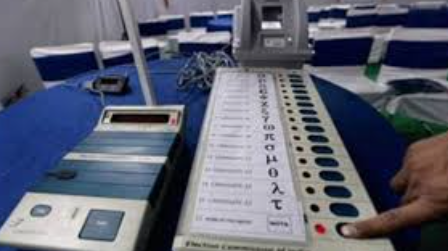 चुनाव आयोग ने 6 राज्यों की 8 लोकसभा सीटों पर चुनाव में EVM में गड़बड़ी की जांच के आदेश दिए