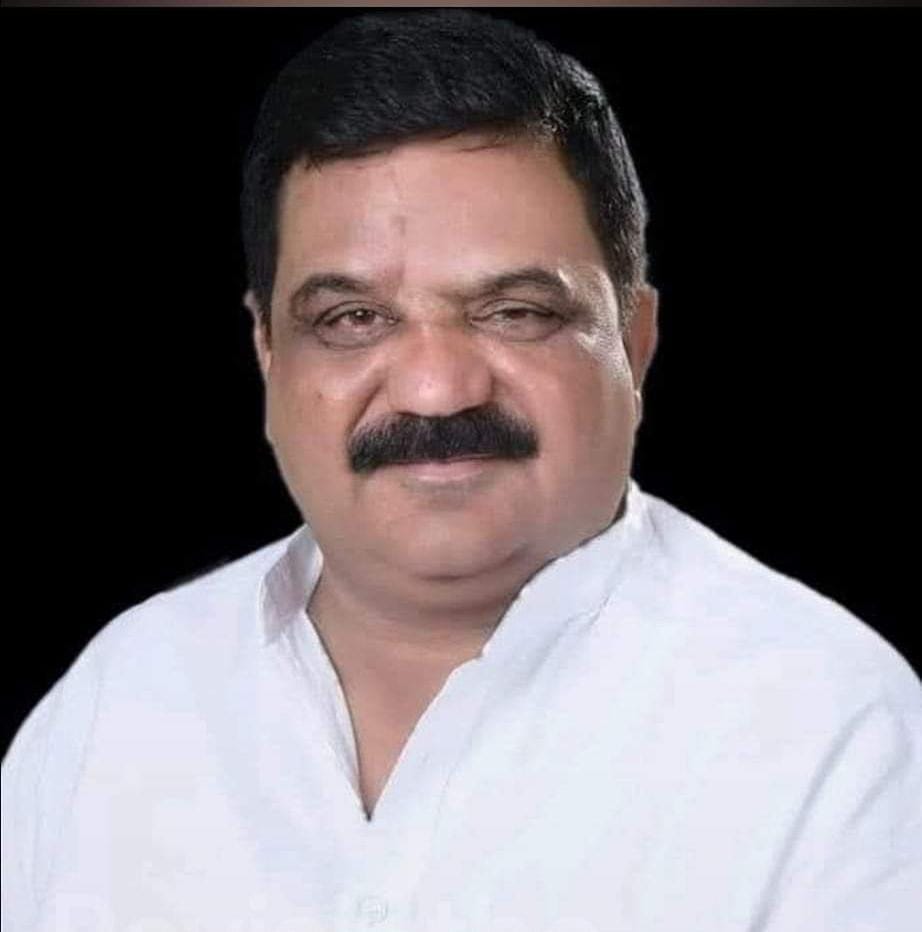 डीपी यादव ने खुद को मारी गोली ,पोस्टमार्टम की जाँच में सच आया सामने  , परिवार में मचा कोहराम ?