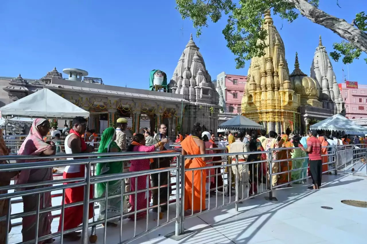 किसी भी द्वार से बाबा विश्वनाथ का दर्शन कर सकेंगे नेमी दर्शनार्थी, होगी सहूलियत