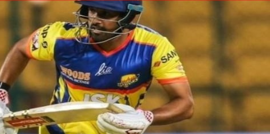9 छक्के 13 चौके, भारतीय टीम ने जिससे मुंह मोड़ा, उसने टी20 में ठोका आतिशी शतक ?