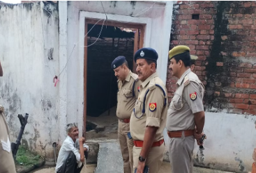 मैनपुरी के थाना क्षेत्र भोगांव के गांव चंदरपुर में देवर ने भाभी की गोली मारकर हत्या की ?