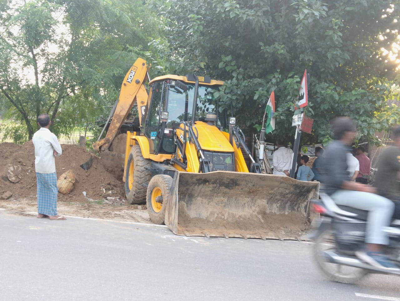 कन्नौज : भाकियू(स्वराज) नेता के ट्वीट का हुआ असर, खुला वर्षों से बंद नाला
