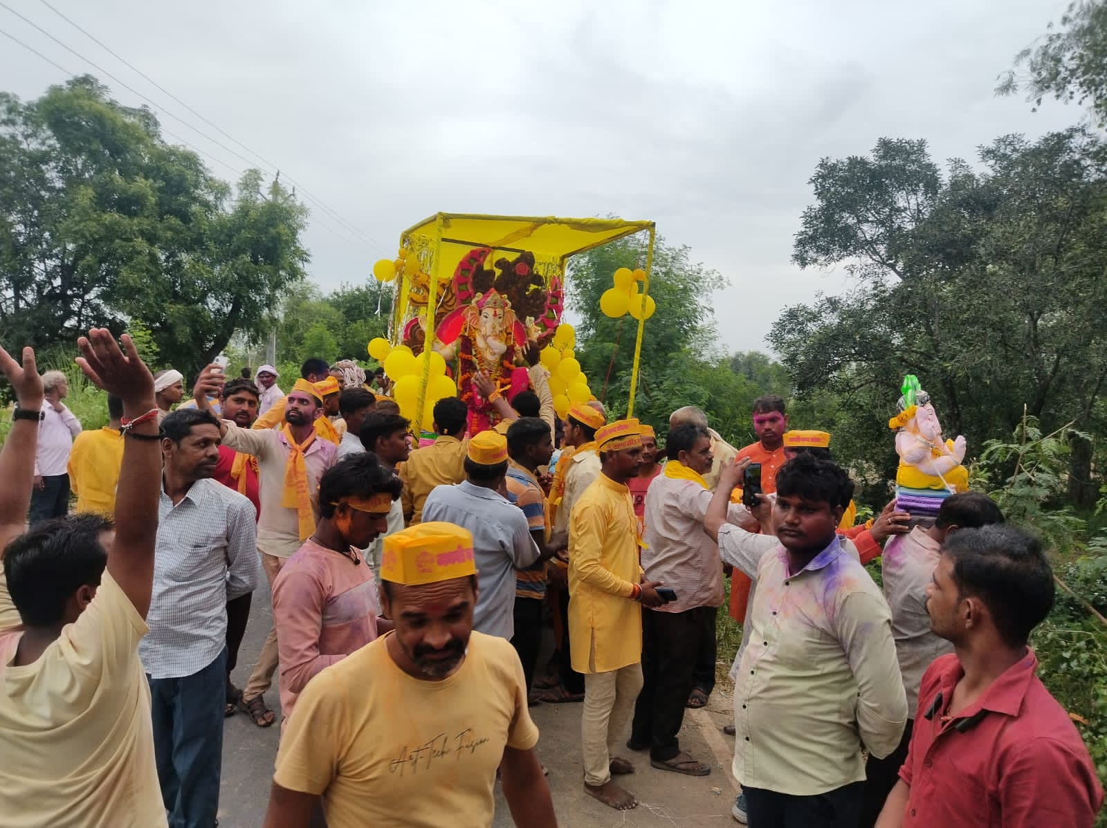 कन्नौज:  धूमधाम से हुआ गणेश प्रतिमा का विसर्जन, भक्तों ने गजानन को दी विदाई