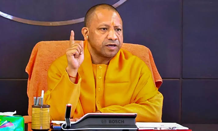 लखनऊ:महिलाओं तथा बेटियों की सुरक्षा व सुविधा सुनिश्चित करने के लिए सभी विभाग मिलकर कार्य करें-मुख्यमंत्री