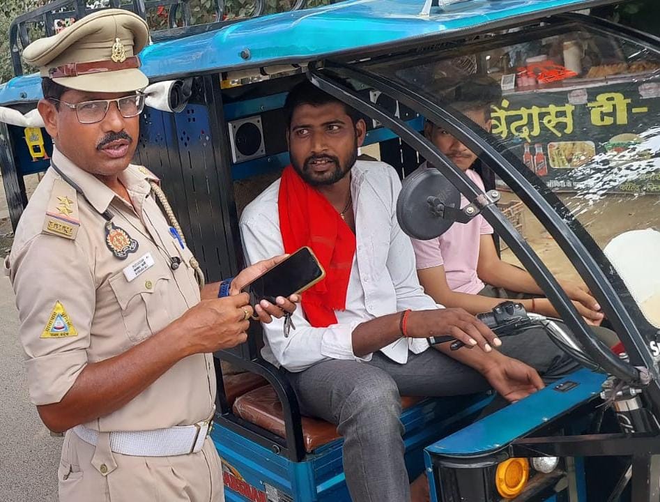 कन्नौज:  नाबालिग द्वारा वाहन चलाना बर्दास्त नही– टीएसआई अरशद