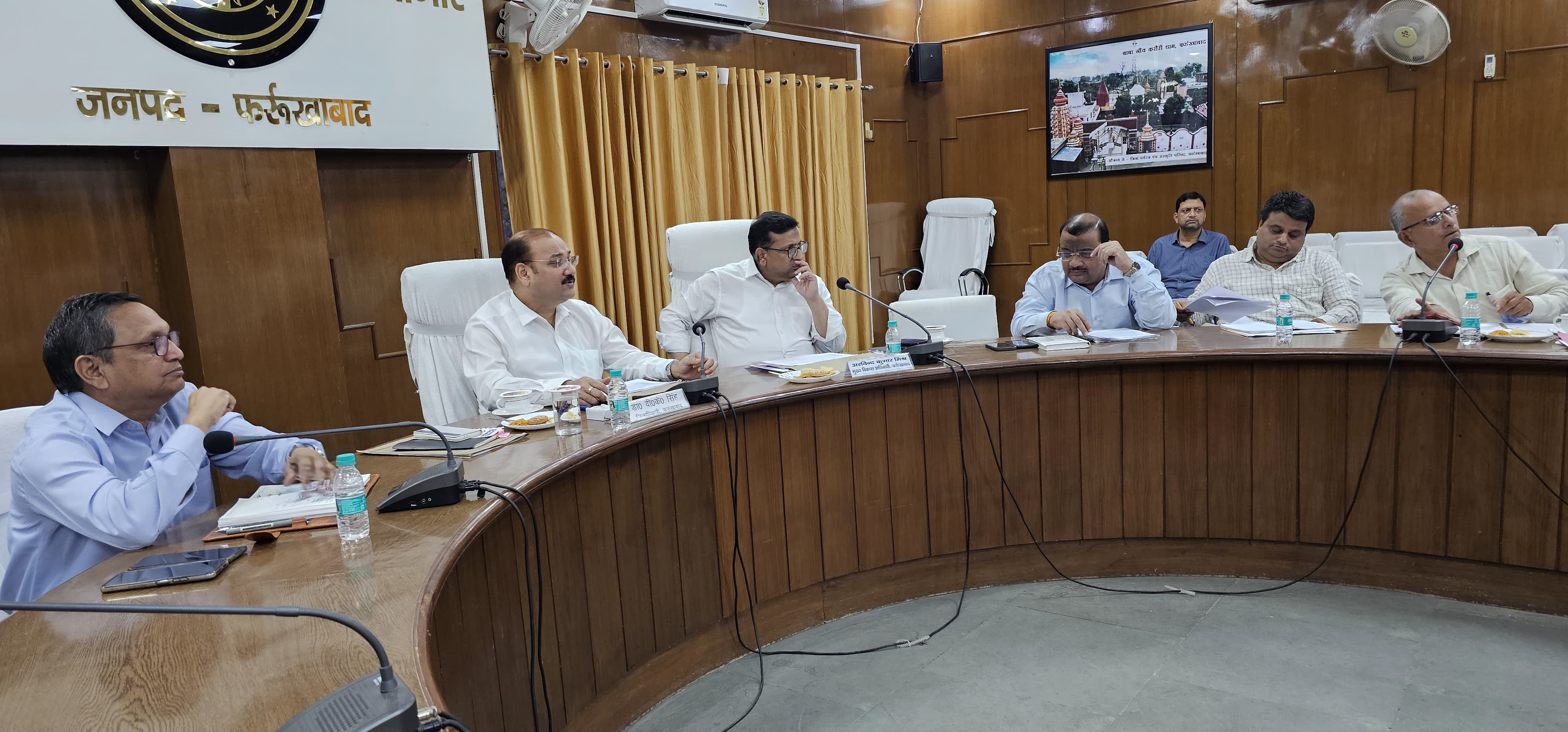 फर्रुखाबाद:शहर में बनने बाली पार्किग नवंबर माह के अंत तक आम लोगो के लिये खोल दी जाएगी-नगर पालिका