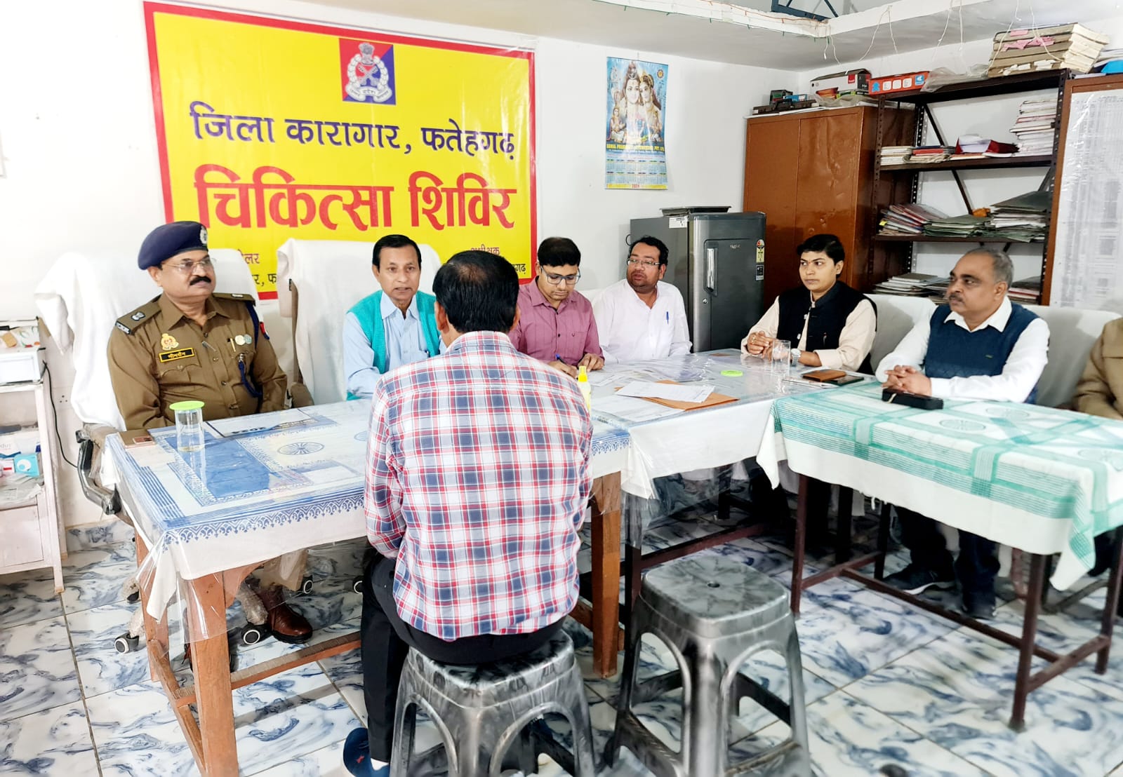 फर्रुखाबाद: जिला जेल में मानसिक रूप से परेशान बंदियों की काउंसिलिंग एवं चिकित्सा उपलब्ध कराई गई ?